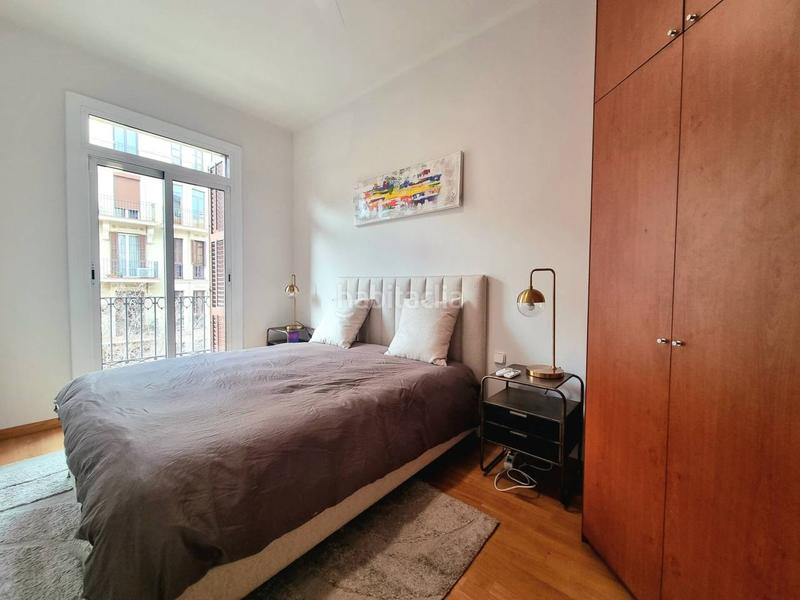 Foto 2dd3e422-f66f-4ce7-a438-f4a12f80b32c. Alquiler piso alquiler de piso capital en La Nova Esquerra de l´Eixample Barcelona