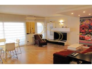 Appartement  Rocafort. Venta de piso en barcelona capital