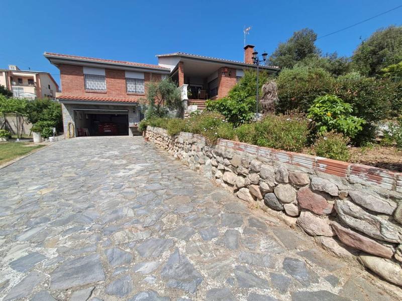 Foto 60140289-fb69-456f-8406-560943a467c0. Casa amb calefacció aparcament a Cànoves i Samalús