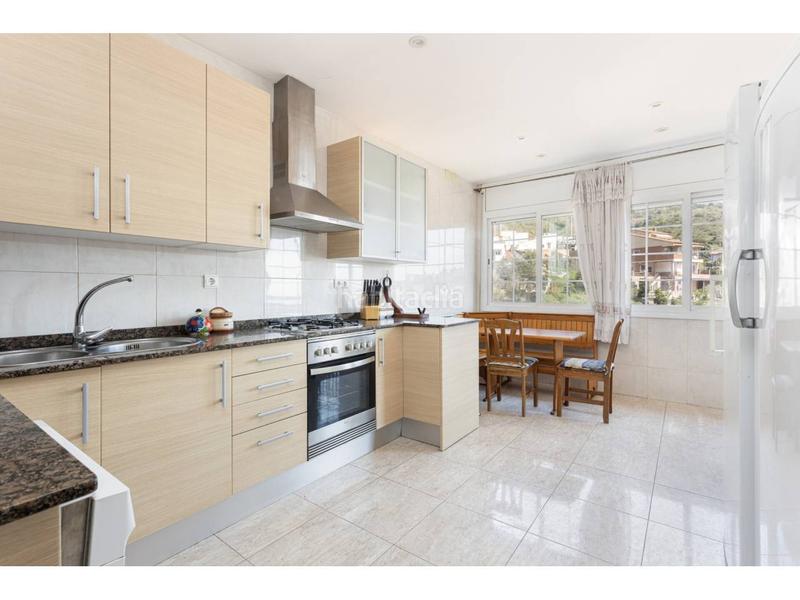 Foto 4ce26622-cd5f-4e43-aa55-a2e55d09c4e0. Casa amb calefacció a Sant Genís dels Agudells Barcelona