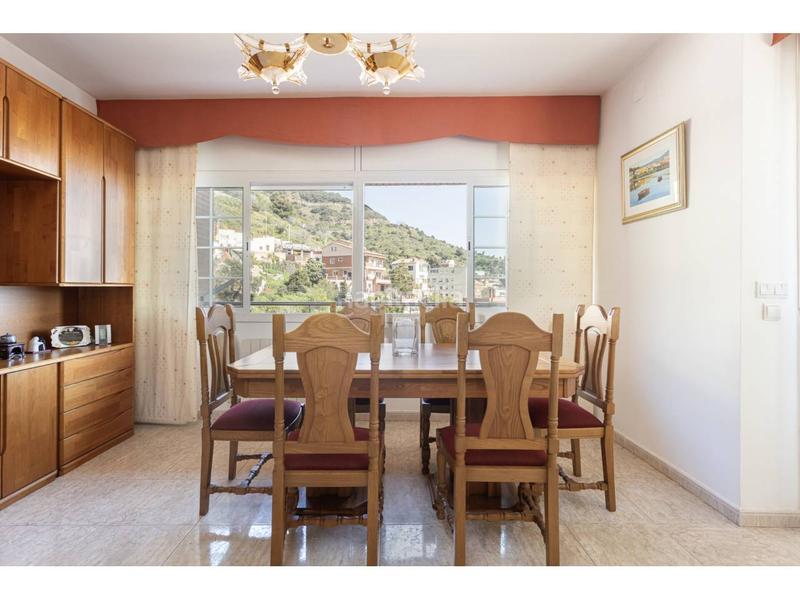 Foto 73c5e143-8032-4ceb-9f59-3fd437a6d888. Casa amb calefacció a Sant Genís dels Agudells Barcelona