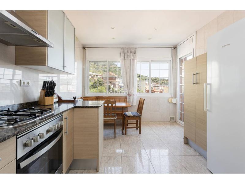 Foto de680bf8-2c70-47d1-816c-ad33c305554d. Casa amb calefacció a Sant Genís dels Agudells Barcelona