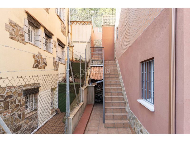 Foto ea54c982-3ff7-4d6c-8c8f-60e5719dc460. Casa amb calefacció a Sant Genís dels Agudells Barcelona