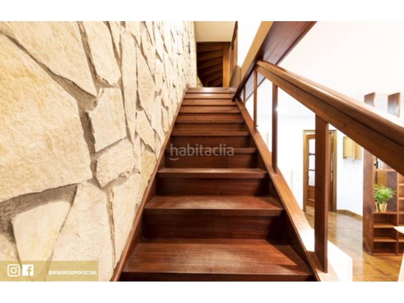 Foto b8f6aa44-e990-4b35-9123-c7db95fdc9e9. Lloguer casa amb calefacció aparcament a Barceloneta Barcelona