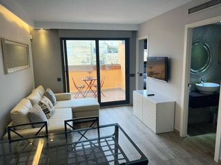 Lloguer Àtic  Calle carretes. Ático alto standing con terraza privada de 15m
