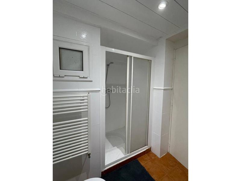 Foto 58d01dfb-3844-4873-a9ad-4e19bc156f2d. Rent studio with heating in Gòtic Barcelona