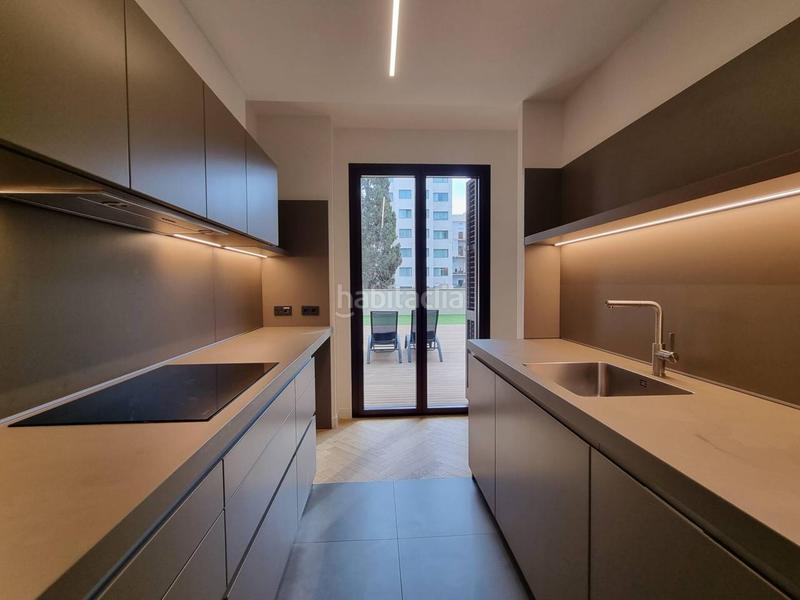 Foto 01f40504-65a7-4914-a2d9-09e2d88b4842. Flat with heating parking pool in L´Antiga Esquerra de l´Eixample Barcelona