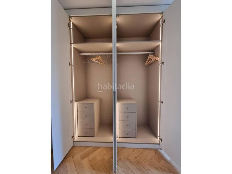 Foto 1e3387d6-8d29-4ccb-a7d8-1ebba1184376. Flat with heating parking pool in L´Antiga Esquerra de l´Eixample Barcelona