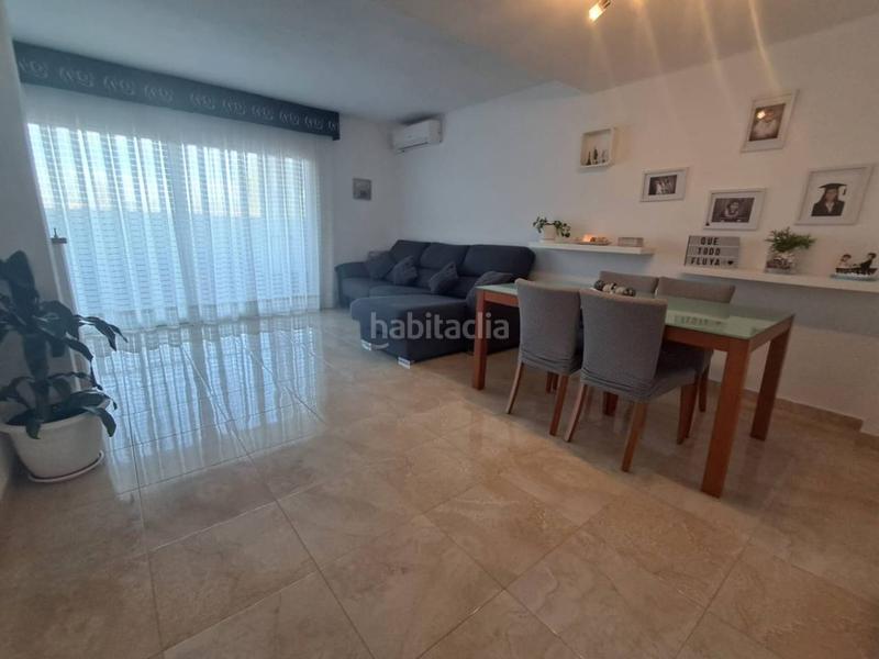 Foto 3272be03-2be9-46b6-948b-bba1623f0415. Haus mit heizung parking in Abrera