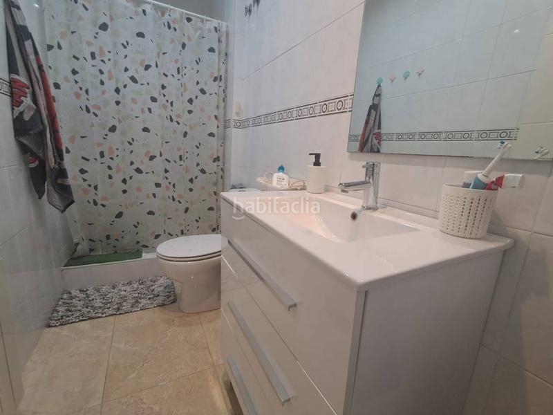 Foto d3c6193d-6bd8-415d-901e-70f6d9224278. Haus mit heizung parking in Abrera