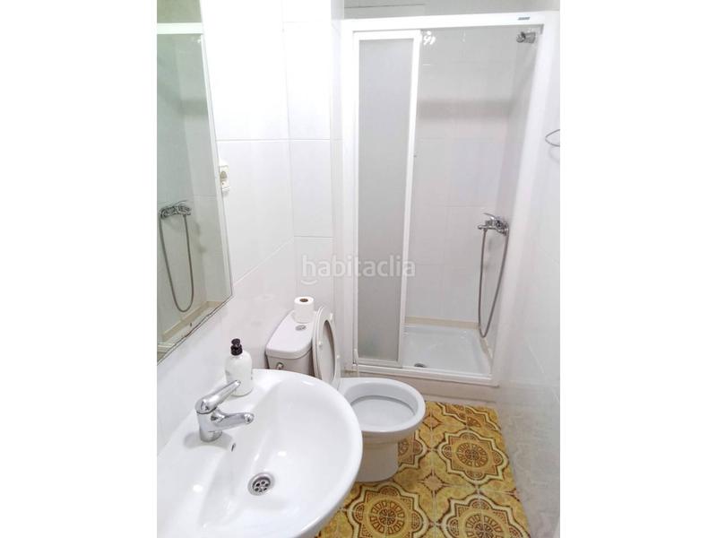 Foto 00b5ec72-ede5-4865-a18f-1d7fe6af0d74. Alquiler piso alquiler de piso en avenida del masnou, hospitalet en Hospitalet de Llobregat (L´)