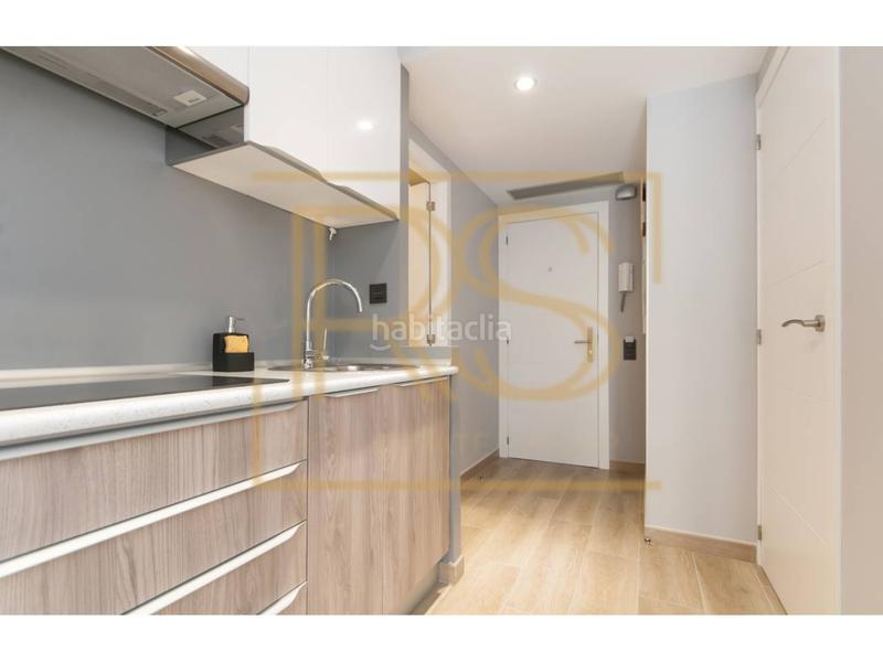 Foto 512c9994-4e20-4514-bed4-7860e3a2f51e. Affitto appartamento con riscaldamento in Raval Barcelona