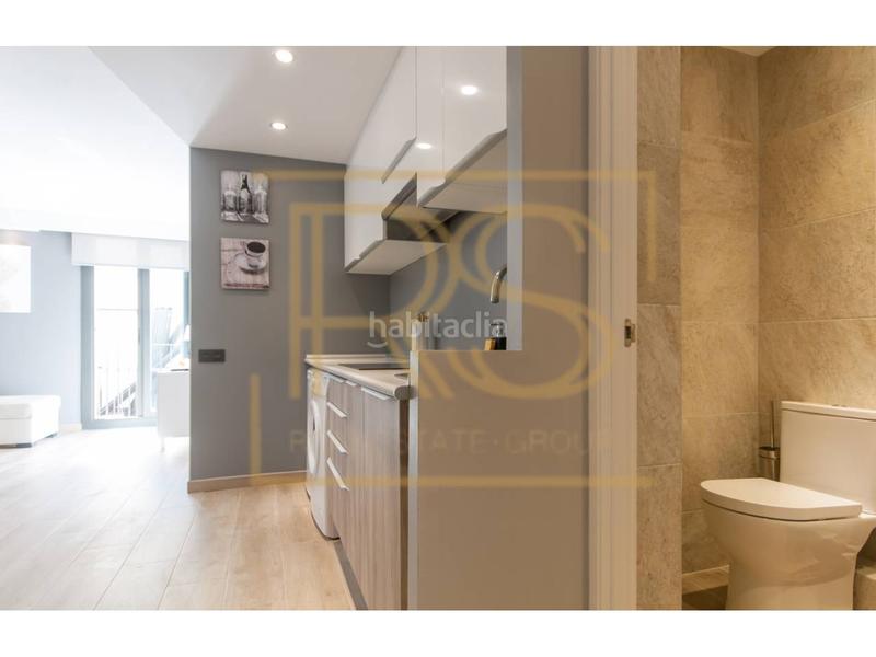 Foto be5821da-7d36-4610-8a35-998115075916. Miete etagenwohnung mit heizung in Raval Barcelona