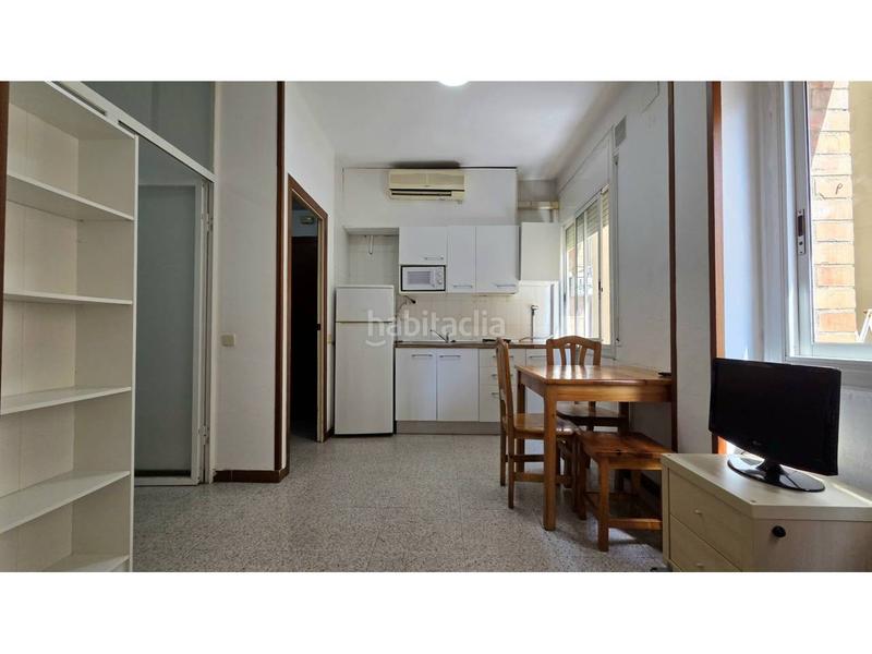 Foto 2358b20f-8c25-4778-b800-4e785b407281. Rent studio in Navas Barcelona
