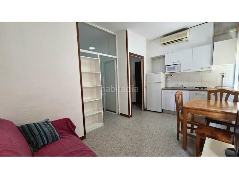 Foto fe377e88-ea43-4442-bbad-4c0d6e8208e9. Rent studio in Navas Barcelona