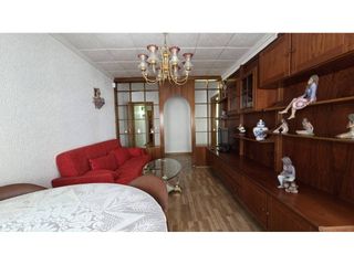 Rent Flat  Calle vicente ferrer. Alquiler temporal el prat