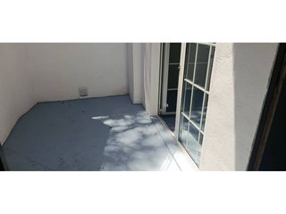 Local Comercial  Calle san baltasar. Local en venta en sants, barcelona capital ideal para convertirl
