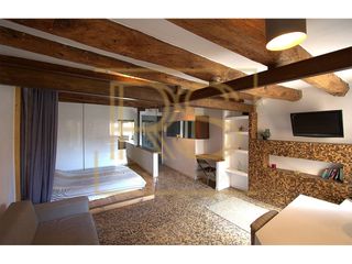 Location Studio à St. Pere - Sta. Caterina - El Born. Estudio de alquiler temporal en el born