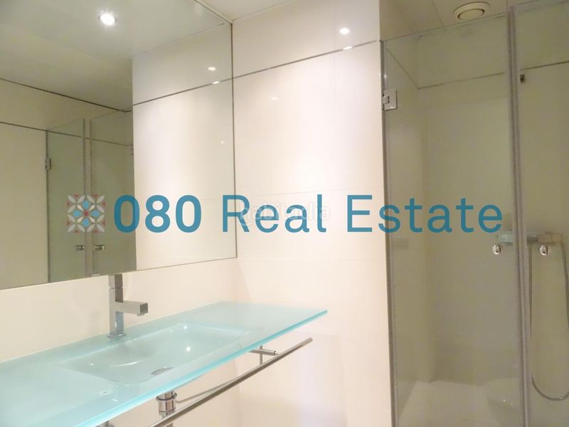 Foto 1c784acf-4cf6-4ac1-ba09-663b32c50410. Apartament amb piscina a Diagonal Mar i el Front Marítim del Poblenou Barcelona