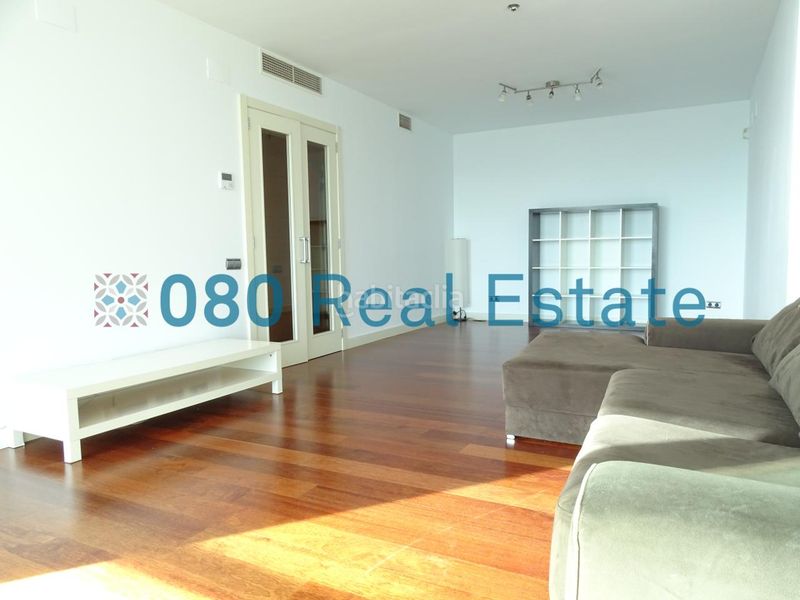 Foto 385ba54f-472e-4032-ba0e-37704f070221. Apartament amb piscina a Diagonal Mar i el Front Marítim del Poblenou Barcelona