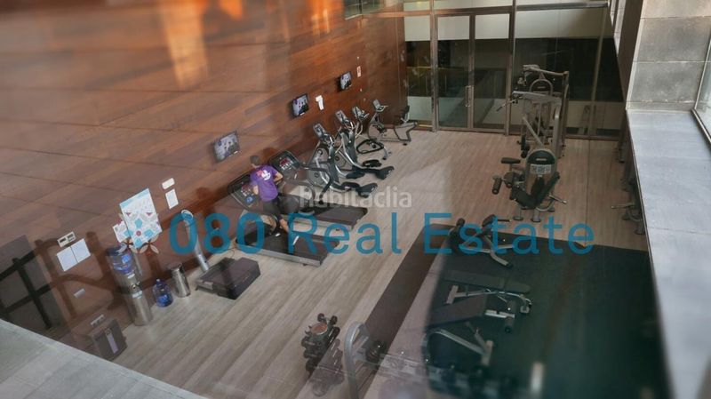 Foto 92ac2e18-8809-42a9-a5a7-4e217b1deb57. Apartament amb piscina a Diagonal Mar i el Front Marítim del Poblenou Barcelona