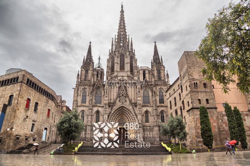 Foto e4f9982d-509c-4c09-be0d-7d12f0f63a99. Local comercial a Gòtic Barcelona