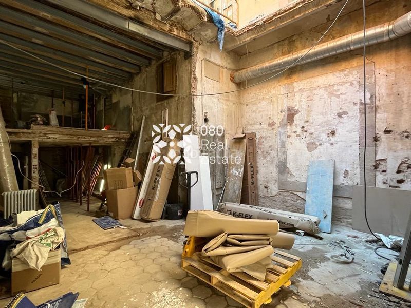 Foto f2ca127d-d1db-4a6e-b034-754b9a8d9c1a. Local comercial a Gòtic Barcelona