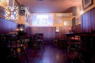 Traspaso Local Comercial  Carrer d'entença. Bonito local barmusical en eixample 75 m2