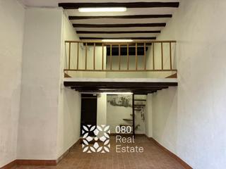 Business premise  Carrer de colomines. Local de 44m2 en venta en el born