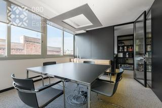 Location Bureau  Carrer d'àlaba. Preciosa oficina totalmente reformada en 22