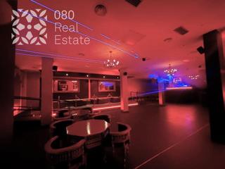 Geschäftsraum in Carrer de la Mare de Déu del Pilar