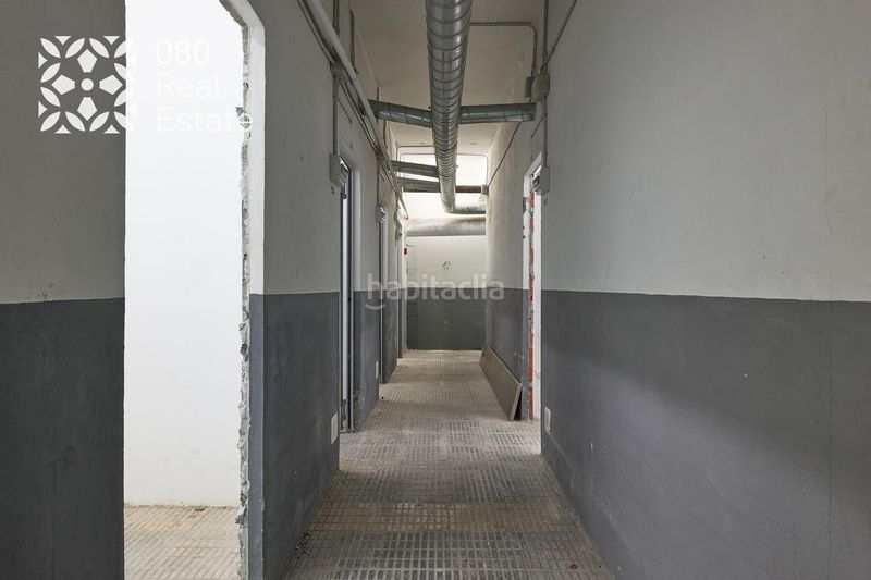 Foto fec9648e-09d2-48e2-94be-0d65b205e4d2. Local comercial a Sant Antoni Barcelona