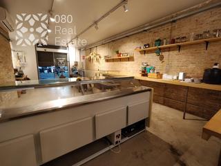 Trapasso Locale commerciale  Carrer de llull. Precioso local en traspaso de 100 m2 en poble nou