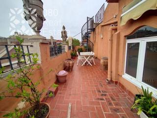 Lloguer Pis  Carrer de les tres torres. Coqueto ático de 80 m2, terraza y balcón en sant gervasi