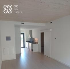 Location Appartement  Carrer de les esquadres. Bonito piso de 67 m2  35 m2 de terraza privativa
