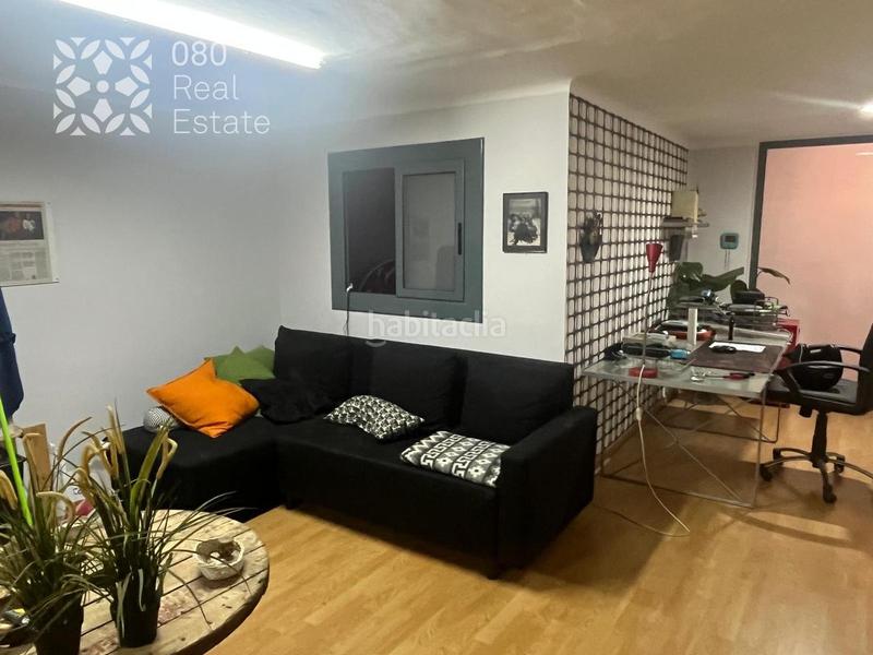 Foto 6f312c04-d5d8-4a30-a065-73756df3a1b9. Local comercial exclusivo local en varios niveles en horta en Barcelona