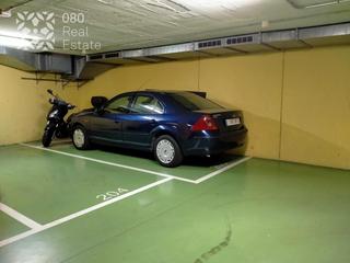 Posto auto  Carrer dels amics. Amplia plaza de parking de 11,40 m2, ubicada en planta 2