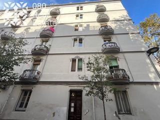 Pis  De melcior de palau. Piso alquilado por 455mes hasta 01022029 de 40 m2 y 33 m2 de ter