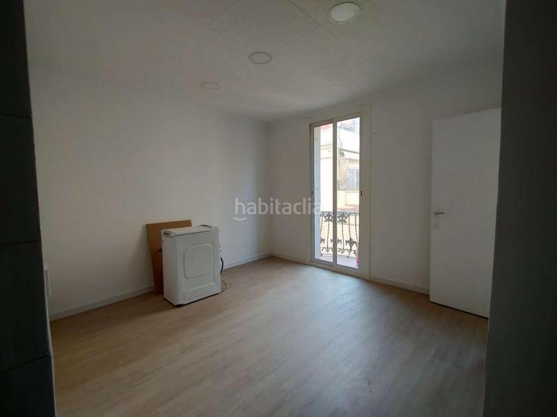 Foto 283f7819-c093-4ac3-b271-c148eaf7e429. Piso  alquilado hasta 2027 en Sants en Sants Barcelona