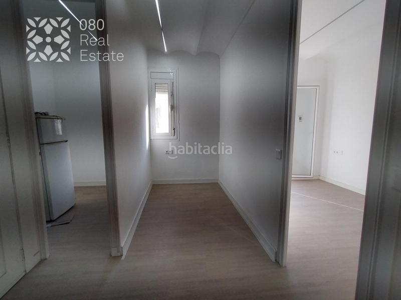 Foto a9acf208-67c0-47f3-bba9-f2ecca77bd8c. Piso  alquilado de 2 habitaciones y balcón en Barcelona