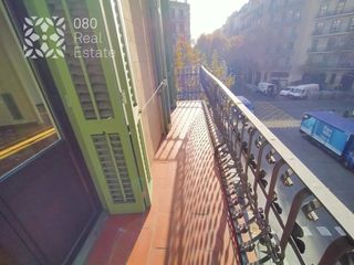 Piso  D'aribau. 2 preciosos pisos alquilados hasta 01.06.2026 en calle aribau
