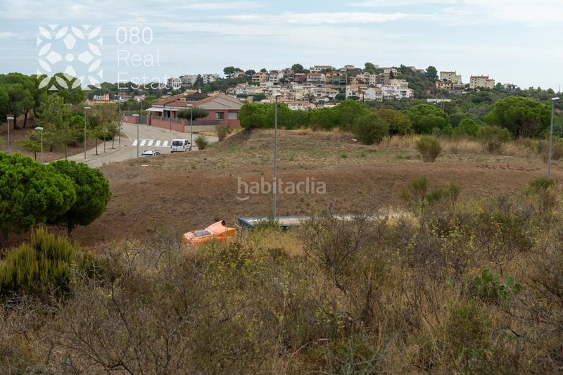 Foto 80f758d2-8eb1-4341-832c-3b2d89eca63f. Terreny residencial a Eixample-Horta Capallera Figueres