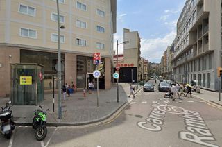 Flat  Carrer de sant pau. Piso de 87 m2  40m2 de azotea alquilado hasta 01.10.2026