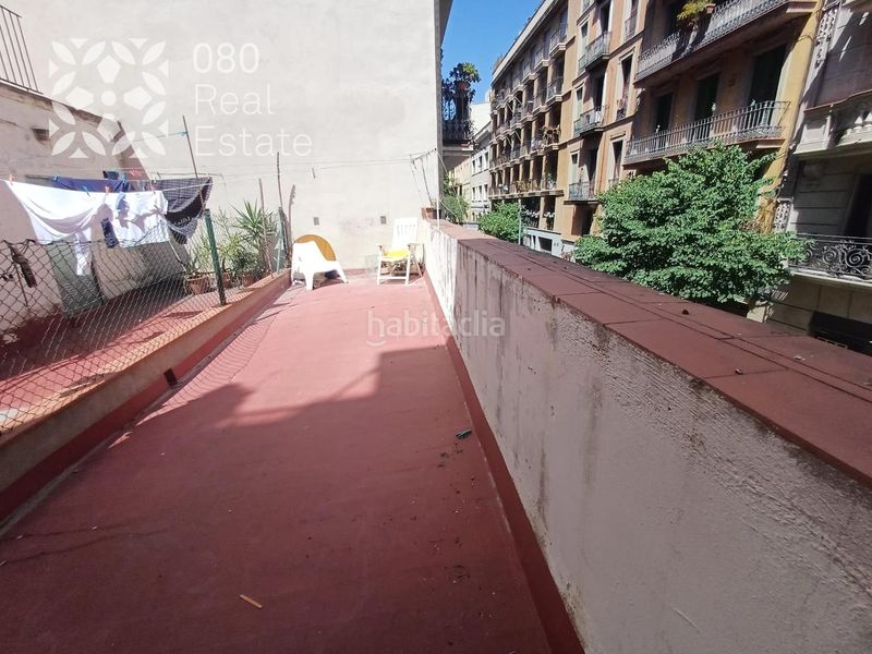 Foto 002e42d0-4248-4f48-8309-65dd4943f97d. Pis a Raval Barcelona