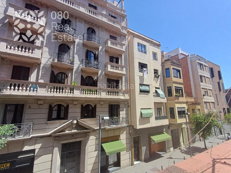 Foto 7727277d-9a48-4b39-9009-2c4c9e2693e5. Pis a Raval Barcelona