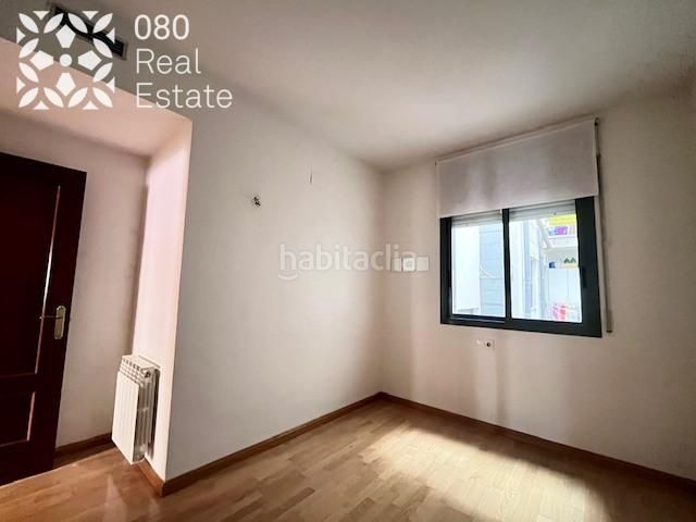 Foto 5a9e8f30-fb7c-43c9-8d17-81f9e78ad369. Pis amb calefacció aparcament a La Nova Esquerra de l´Eixample Barcelona