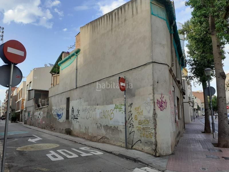 Foto a141ead1-4a4e-4e47-83ce-2a22ca7f7511. Finca rústica solar esquinero en zona centro! en Centre Sabadell