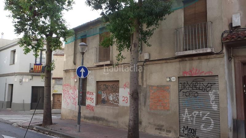 Foto b58d1981-db12-411f-bac8-a77c9ba7bd8a. Finca rústica solar esquinero en zona centro! en Centre Sabadell