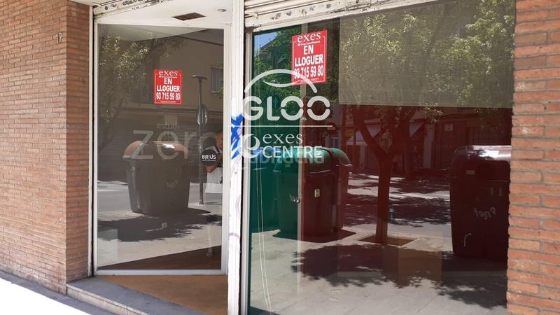 Foto 15baf2fa-6d1c-48a3-a2e1-df655289e4e2. Alquiler local comercial local ideal oficina en zona centro! en Sabadell