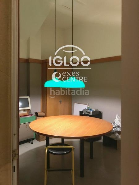 Foto 2b04db16-fbdb-4d34-a3c6-45a8875f7188. Location local commercial dans Centre Sabadell